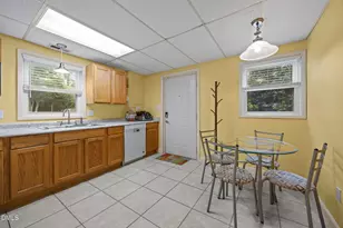 5904 Deblyn Ave, Raleigh, NC 27612 - Photo 21