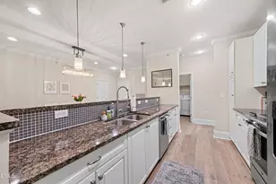 2000 Southpoint Landing Way, Durham, NC 27707 - Photo 9