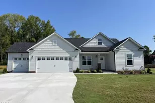 111 Lynn Ln, Selma, NC 27576 - Photo 1
