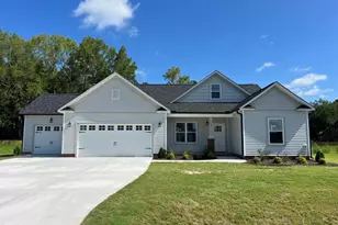 111 Lynn Ln, Selma, NC 27576 - Photo 5