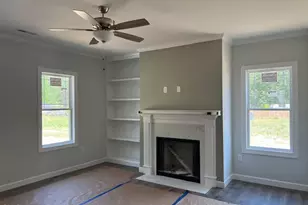 111 Lynn Ln, Selma, NC 27576 - Photo 5