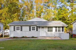 412 2nd St, Apex, NC 27502 - Photo 1