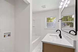 1025 Juniper St, Durham, NC 27701 - Photo 29
