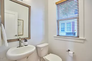 212 W Enterprise St, Durham, NC 27707 - Photo 23