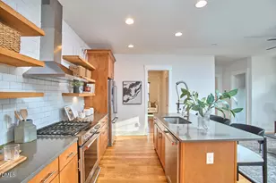 212 W Enterprise St, Durham, NC 27707 - Photo 15