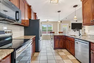 4552 Canasta Ct, Hope Mills, NC 28348 - Photo 9