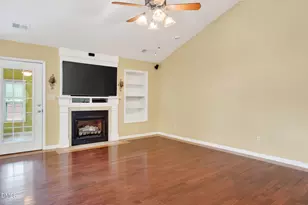 4552 Canasta Ct, Hope Mills, NC 28348 - Photo 11