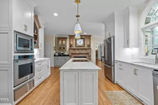 1017 Bearglades Ln, Raleigh, NC 27615 - Photo 5