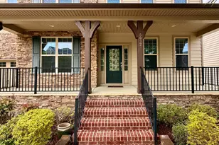 5032 Trembath Ln, Cary, NC 27519 - Photo 3