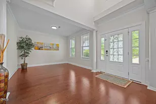 5032 Trembath Ln, Cary, NC 27519 - Photo 5