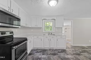 5128 Sunset Lake Rd, Apex, NC 27539 - Photo 13