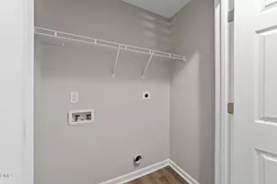 408 E Waddell St, Selma, NC 27576 - Photo 25