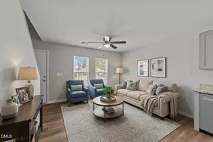408 E Waddell St, Selma, NC 27576 - Photo 9