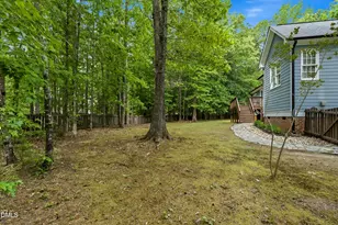 1007 Chatham Ct, Youngsville, NC 27596 - Photo 15