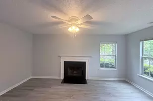 305 St Thomas Dr, Chapel Hill, NC 27517 - Photo 9