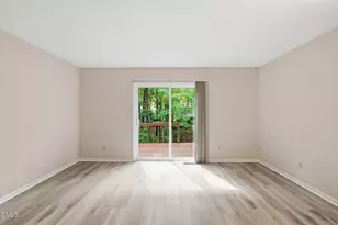 107 Weatherstone Dr, Chapel Hill, NC 27514 - Photo 5
