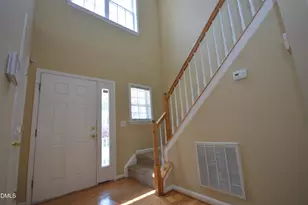 201 Tecumseh Ct, Cary, NC 27513 - Photo 5