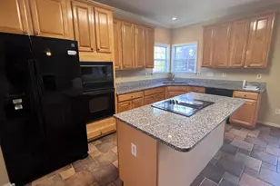 201 Tecumseh Ct, Cary, NC 27513 - Photo 9