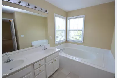 201 Tecumseh Court, Cary, NC 27513 - Photo 27