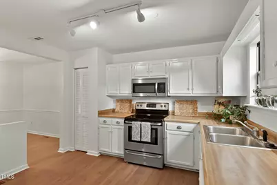 5444 Pine Top Circle, Raleigh, NC 27612 - Photo 7
