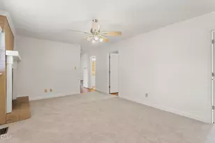 2431 Hickory Ave, Burlington, NC 27215 - Photo 13