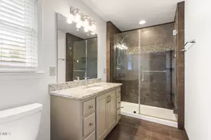 2431 Hickory Ave, Burlington, NC 27215 - Photo 17