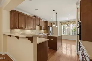 314 Bridgegate Dr, Cary, NC 27519 - Photo 17