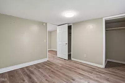 204 W Hill Street, Benson, NC 27504 - Photo 17