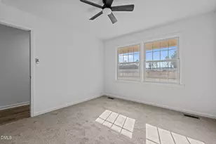 5420 Shipman Rd, Hope Mills, NC 28348 - Photo 19