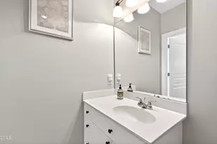 3920 Essex Garden Ln, Raleigh, NC 27612 - Photo 25