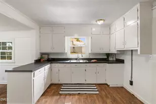2357 Baynes Rd, Burlington, NC 27217 - Photo 17