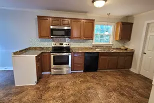220 Regency Dr, Nashville, NC 27856 - Photo 13
