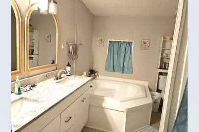87 E Williams Street, Coats, NC 27521 - Photo 13