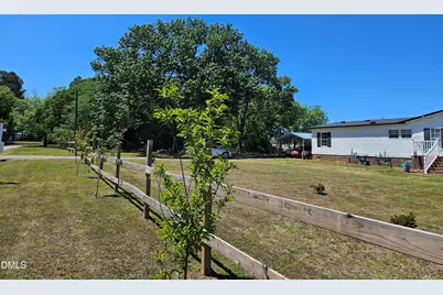 87 E Williams Street, Coats, NC 27521 - Photo 33