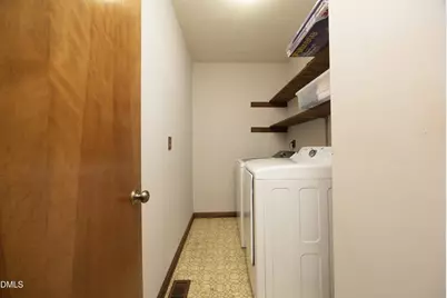 9816 Leslie Drive, Chapel Hill, NC 27516 - Photo 17
