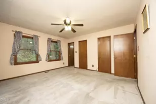 9816 Leslie Dr, Chapel Hill, NC 27516 - Photo 11