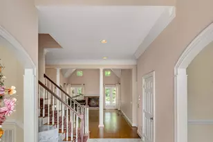 10234 Governors Dr, Chapel Hill, NC 27517 - Photo 19