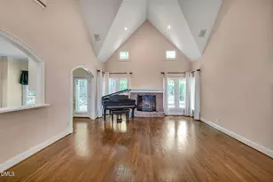 10234 Governors Dr, Chapel Hill, NC 27517 - Photo 33