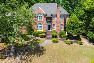 10234 Governors Dr, Chapel Hill, NC 27517 - Photo 3