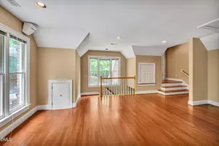 10234 Governors Dr, Chapel Hill, NC 27517 - Photo 23