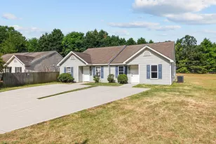 1007 N King Charles Rd, Raleigh, NC 27610 - Photo 3