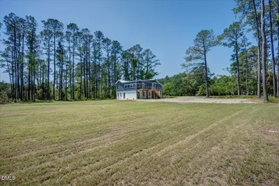 10586 Nc 304 Hwy, Mesic, NC 28515 - Photo 13