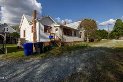 116 W West Hill Avenue S, Hillsborough, NC 27278 - Photo 3