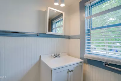 116 W West Hill Avenue S, Hillsborough, NC 27278 - Photo 33