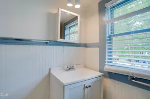 116 W West Hill Ave S, Hillsborough, NC 27278 - Photo 33