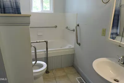 116 W West Hill Avenue S, Hillsborough, NC 27278 - Photo 23