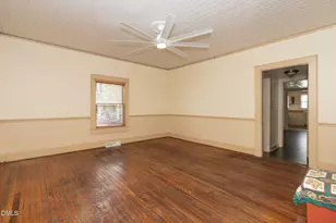116 W West Hill Ave S, Hillsborough, NC 27278 - Photo 9