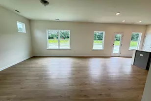 308 Spirit Spgs Rd, Smithfield, NC 27577 - Photo 5