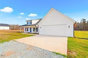 116 Gregorys Grange Dr, Yanceyville, NC 27379 - Photo 3