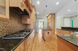 4105 Gardenlake Dr, Raleigh, NC 27612 - Photo 9